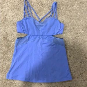 Lululemon Strappy Cut-out tank Sz 6
